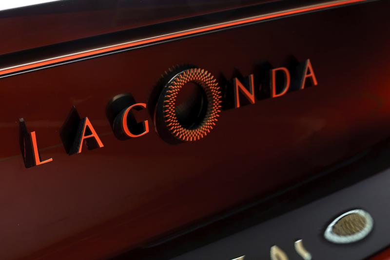 Aston Martin Lagonda | les photos officielles depuis le salon de Genève